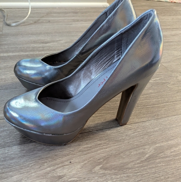 Pink&Pepper,Elegant Iradescent,Platform Heels,Size 9.5 Y2k - Picture 1 of 4